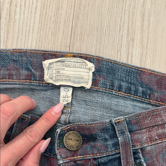 Floral Patterned Blue Jeans - Picture 2 of 5